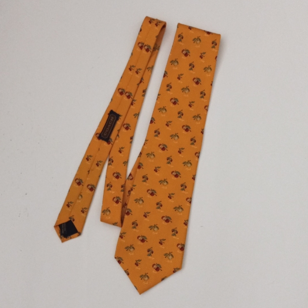 NWOT COACH 100% Silk Tie 56" Tip-to-Tip